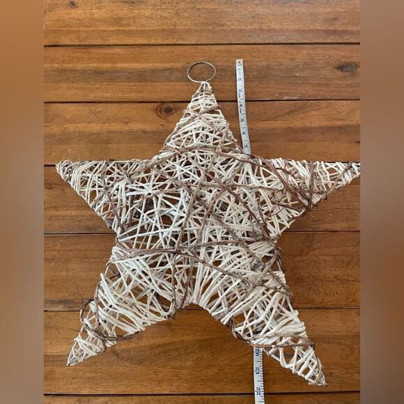 Grapevine White / Brown Hanging Star - Picture 4 of 7